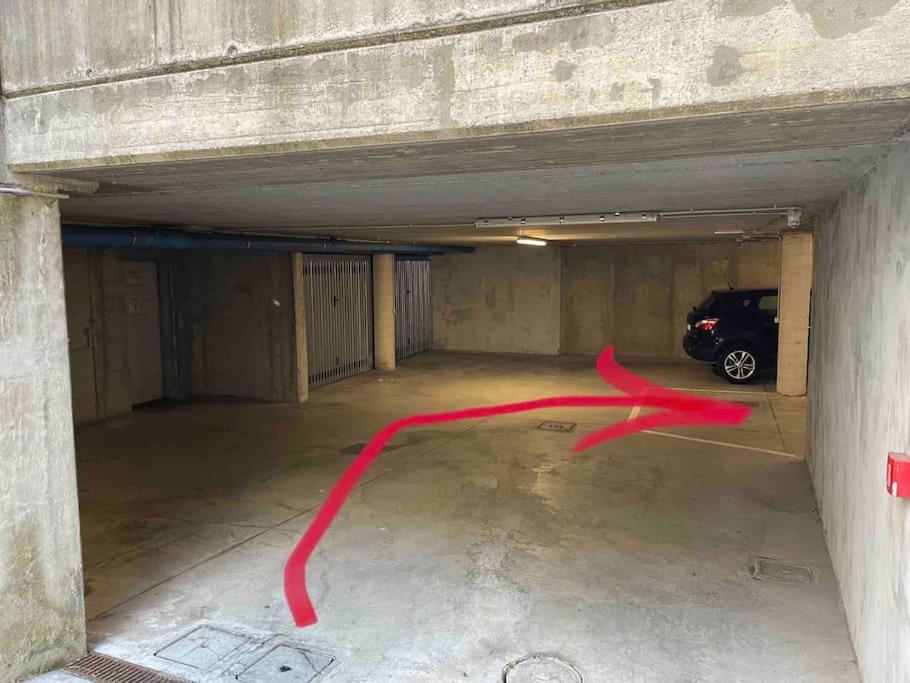 City Center - Modern Flat With Free Parking And Wifi - Apt B Μπέργκαμο Εξωτερικό φωτογραφία